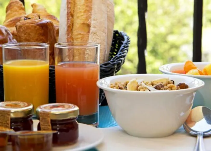 圣马克西姆花园酒店 圣马克西姆