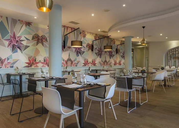 Hotel Les Jardins De