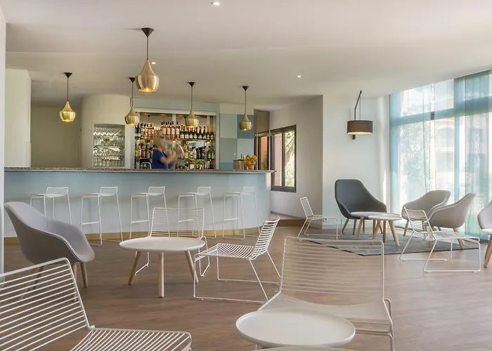 Hotel Les Jardins De 3*