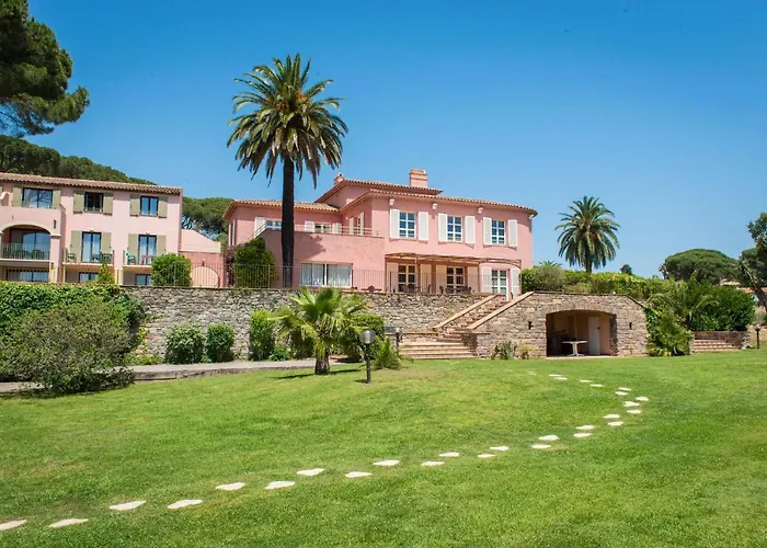 圣马克西姆花园酒店 3*