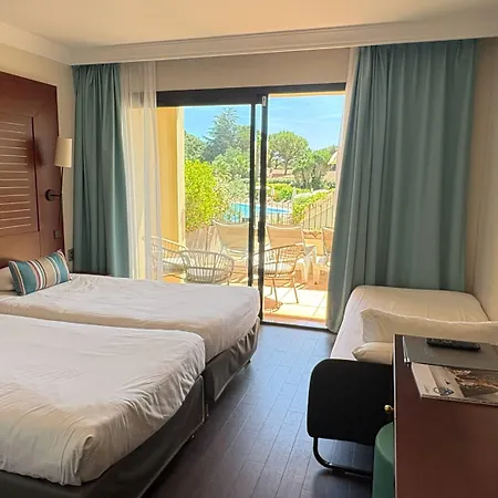 Hotel Les Jardins De 3*