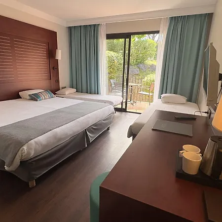 Hotel Les Jardins De