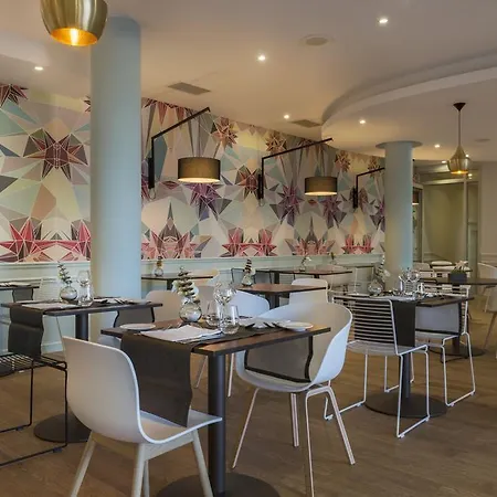 Hotel Les Jardins De