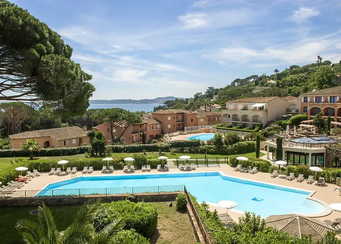 فندق Les Jardins De 3*