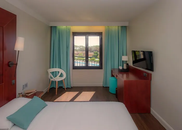 Les Jardins De 3* سانت ماكسيم